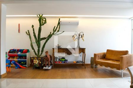 Sala de apartamento à venda com 3 quartos, 318m² em Carmo, Belo Horizonte