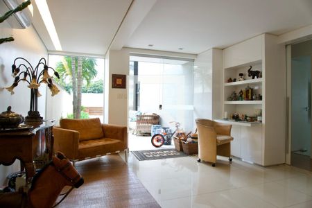 Sala de apartamento à venda com 3 quartos, 318m² em Carmo, Belo Horizonte