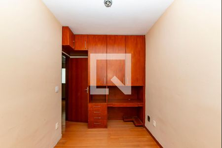 Quarto 2 de apartamento para alugar com 2 quartos, 47m² em Nova Granada, Belo Horizonte