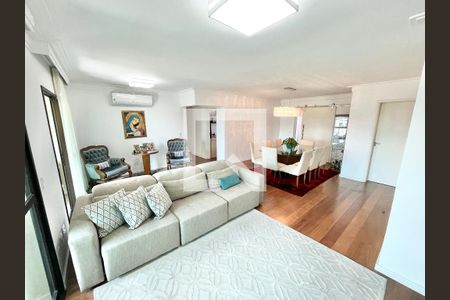 Sala de apartamento à venda com 4 quartos, 150m² em Vila Pauliceia, São Paulo