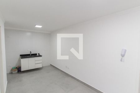 Sala e Cozinha de apartamento para alugar com 1 quarto, 40m² em Vila Maria, São Paulo