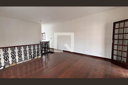 Sala 3 de casa para alugar com 5 quartos, 450m² em Centro, Jacareí