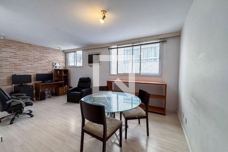 Apartamento para alugar com 2 quartos, 100m² em Cerqueira César, São Paulo