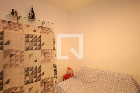 Sala de casa à venda com 2 quartos, 276m² em Jardim Lajeado, São Paulo