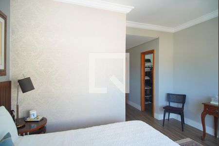 Suíte 1 de apartamento para alugar com 3 quartos, 220m² em São João, Porto Alegre