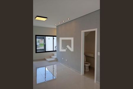 Sala de casa de condomínio à venda com 3 quartos, 150m² em Alphaville, Santana de Parnaíba