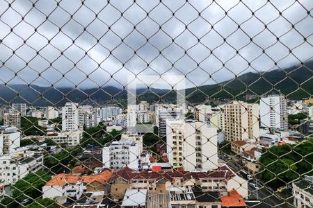 Vista de apartamento à venda com 3 quartos, 100m² em Grajaú, Rio de Janeiro