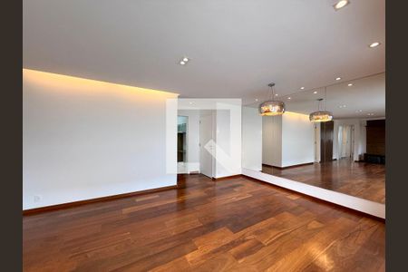 Sala de apartamento para alugar com 3 quartos, 123m² em Vila Congonhas, São Paulo