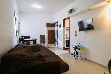 Sala de apartamento para alugar com 2 quartos, 60m² em Colégio Batista, Belo Horizonte