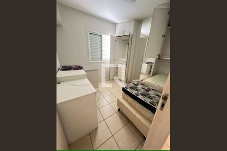 Quarto 2 de apartamento para alugar com 2 quartos, 68m² em Centro, Uberlândia