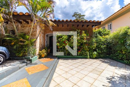 Casa para alugar com 521m², 5 quartos e 4 vagasÁrea comum