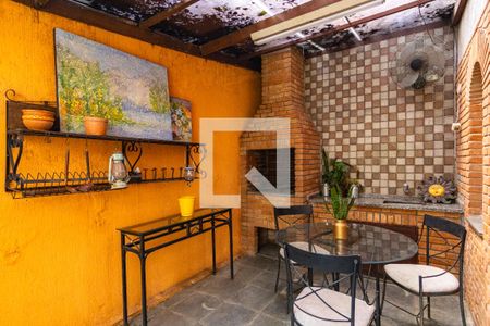 Casa para alugar com 521m², 5 quartos e 4 vagasÁrea comum