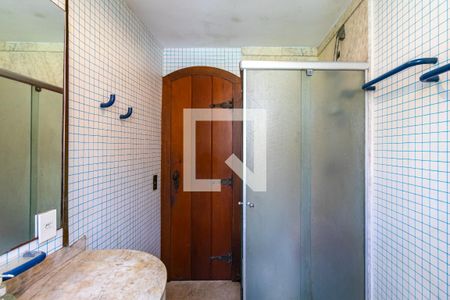 Casa para alugar com 521m², 5 quartos e 4 vagasBanheiro da Suíte