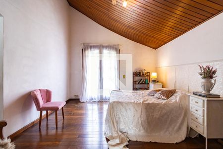Casa para alugar com 521m², 5 quartos e 4 vagasSuíte