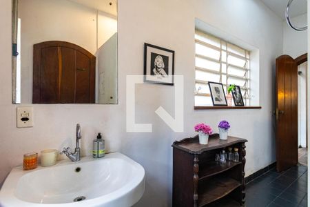 Casa para alugar com 521m², 5 quartos e 4 vagasCorredor