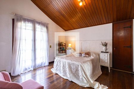 Casa para alugar com 521m², 5 quartos e 4 vagasSuíte