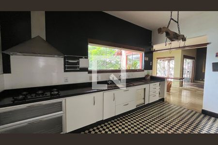 Casa de Condomínio para alugar com 4 quartos, 410m² em Conjunto Habitacional Vila Santana (sousas), Campinas