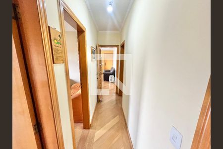 Corredor de apartamento à venda com 3 quartos, 125m² em Vila Ester (zona Norte), São Paulo