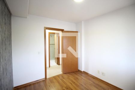Quarto 1 de apartamento para alugar com 3 quartos, 90m² em Passo D’areia, Porto Alegre