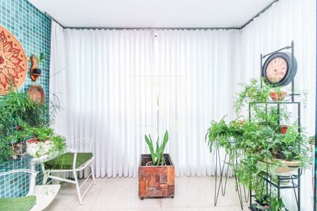 Apartamento à venda com 4 quartos, 218m² em Cidade Nova, Belo Horizonte