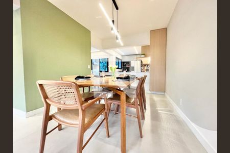 Sala de apartamento à venda com 4 quartos, 213m² em Santana, São Paulo