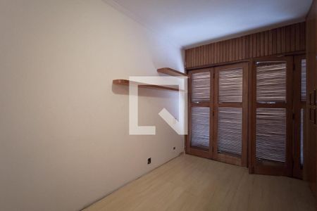Quarto 1 de casa para alugar com 5 quartos, 400m² em Jardim Maia, Guarulhos