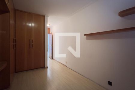 Quarto 1 de casa para alugar com 5 quartos, 400m² em Jardim Maia, Guarulhos