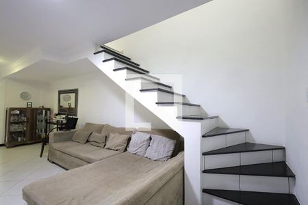 Sala de casa para alugar com 4 quartos, 200m² em Vila Camilópolis, Santo André