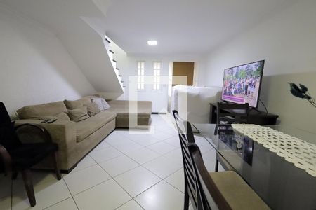 Sala de casa para alugar com 4 quartos, 200m² em Vila Camilópolis, Santo André
