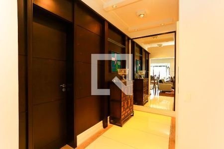 Sala de apartamento à venda com 4 quartos, 350m² em Paraíso do Morumbi, São Paulo