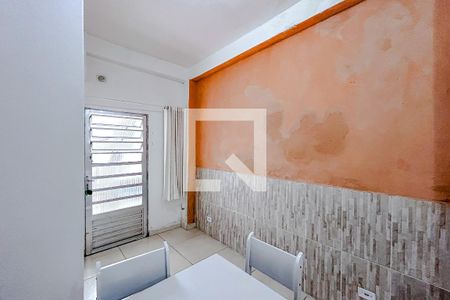 Sala de casa de condomínio para alugar com 1 quarto, 28m² em Penha de França, São Paulo