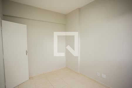 QUARTO 1 de apartamento à venda com 2 quartos, 54m² em Parque Maria Domitila, São Paulo