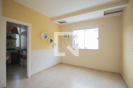 Suíte 1 de casa para alugar com 3 quartos, 280m² em Antonina, São Gonçalo