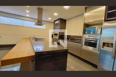 Apartamento à venda com 4 quartos, 141m² em Buritis, Belo Horizonte
