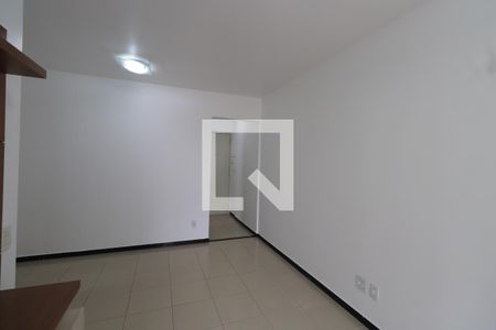 Sala de apartamento à venda com 3 quartos, 69m² em Chácara Seis de Outubro, São Paulo