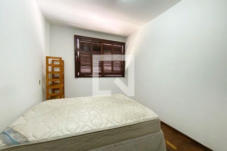 Quarto 2 de apartamento à venda com 4 quartos, 219m² em Centro, Belo Horizonte