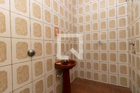 Banheiro de casa para alugar com 1 quarto, 50m² em Vila Maria Baixa, São Paulo