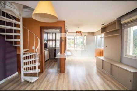 Sala  de apartamento para alugar com 2 quartos, 85m² em Petrópolis, Porto Alegre
