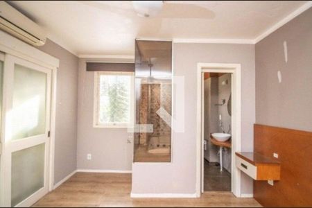 Quarto 1 de apartamento para alugar com 2 quartos, 85m² em Petrópolis, Porto Alegre