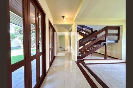 Sala 2 de casa de condomínio para alugar com 4 quartos, 385m² em Rio Tavares, Florianópolis