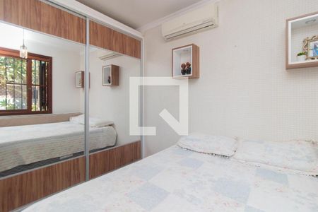 Quarto 1 de casa à venda com 3 quartos, 271m² em Santa Tereza, Porto Alegre