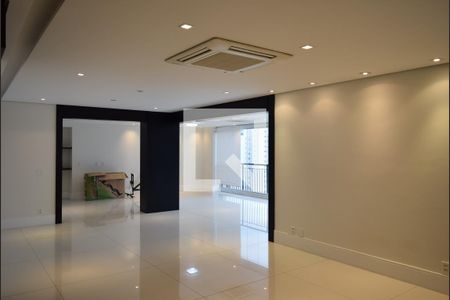 Sala de apartamento à venda com 3 quartos, 216m² em Paraíso, São Paulo