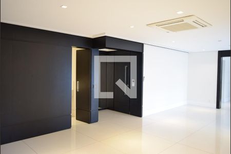 Sala de apartamento à venda com 3 quartos, 216m² em Paraíso, São Paulo