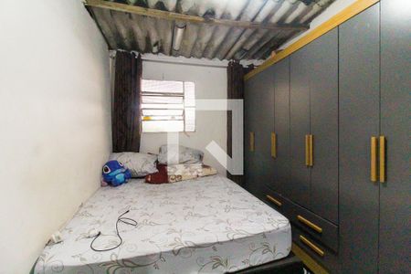 Quarto 2 de casa para alugar com 3 quartos, 100m² em Parque Santa Rita, São Paulo