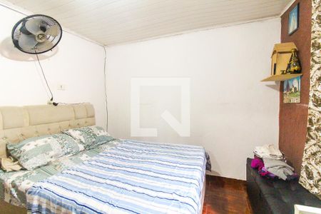 Quarto 1 de casa para alugar com 3 quartos, 100m² em Parque Santa Rita, São Paulo