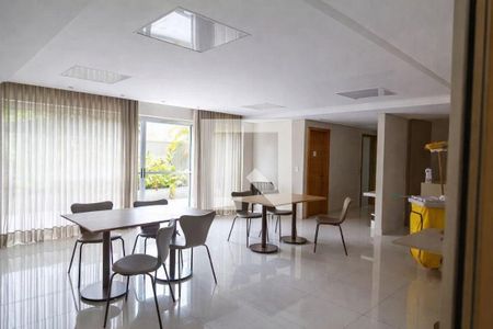 Apartamento à venda com 2 quartos, 69m² em Centro, Belo Horizonte