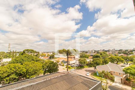 Vista da Sacada de apartamento para alugar com 2 quartos, 42m² em Capão Raso, Curitiba