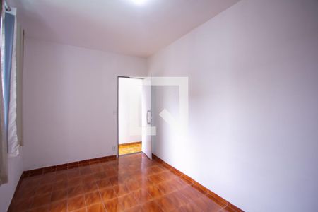 Quarto 2 de casa para alugar com 2 quartos, 230m² em Porto Novo, São Gonçalo