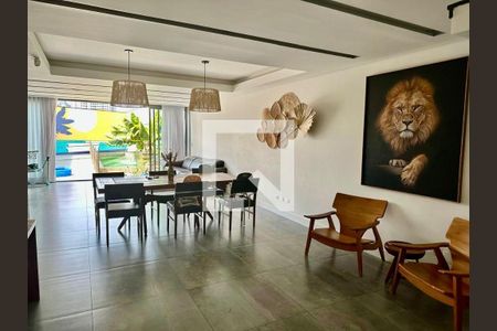 Casa à venda com 3 quartos, 270m² em Nossa Senhora do O, São Paulo