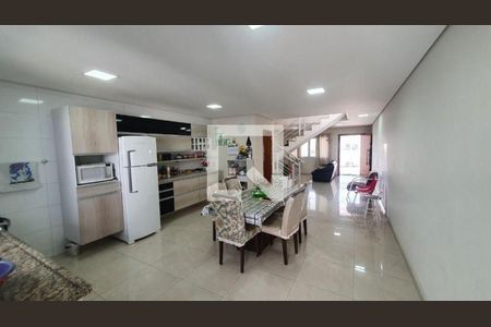 Casa à venda com 3 quartos, 181m² em Parque Erasmo Assunção, Santo André